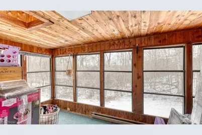 10525 Twin Oaks Drive, Cambridge, OH 43725 - Photo 15