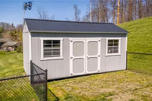 44701 Springbrook Dr, St Clairsville, OH 43950 - Photo 5