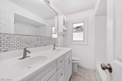 8760 Priem Road, Strongsville, OH 44149 - Photo 7