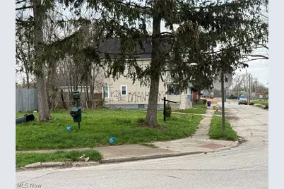 10904 Notre Dame Avenue, Loveland, OH 44104 - Photo 3