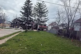 10904 Notre Dame Ave, Loveland, OH 44104 - Photo 1