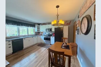 263 Forbes Street NE, New Philadelphia, OH 44663 - Photo 5