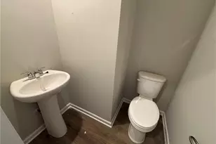 8274 Clydesdale Dr, Mentor, OH 44060 - Photo 17