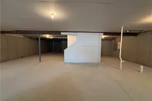 8274 Clydesdale Dr, Mentor, OH 44060 - Photo 23