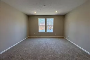 8274 Clydesdale Dr, Mentor, OH 44060 - Photo 9