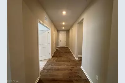 8274 Clydesdale Drive, Mentor, OH 44060 - Photo 3