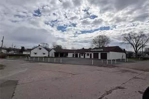 2202 31st St NE, Canton, OH 44705 - Photo 1