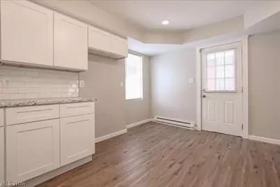 2177 W 31st Street, Loveland, OH 44113 - Photo 7
