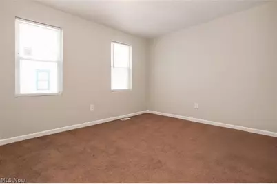 2177 W 31st Street, Loveland, OH 44113 - Photo 11