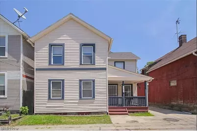 2177 W 31st Street, Loveland, OH 44113 - Photo 1