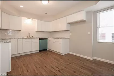 2177 W 31st Street, Loveland, OH 44113 - Photo 5