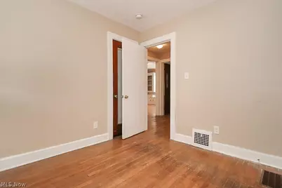 2177 W 31st Street, Loveland, OH 44113 - Photo 29