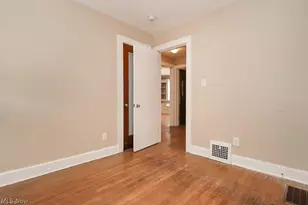 2177 W 31st St, Loveland, OH 44113 - Photo 29
