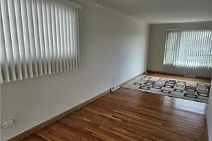 15413 Shirley Ave, Maple Heights, OH 44137 - Photo 5