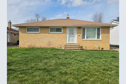 15413 Shirley Avenue, Maple Heights, OH 44137 - Photo 1