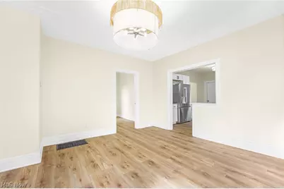 322 W 9th Street, Lorain, OH 44052 - Photo 9