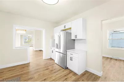 322 W 9th Street, Lorain, OH 44052 - Photo 13
