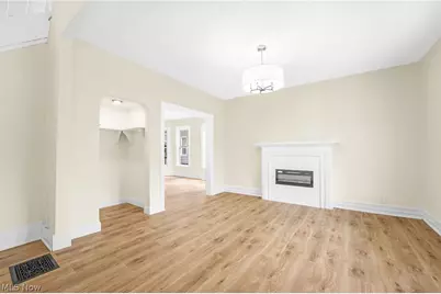 322 W 9th Street, Lorain, OH 44052 - Photo 3