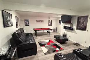 105 Zenith Ct, Eastlake, OH 44095 - Photo 23