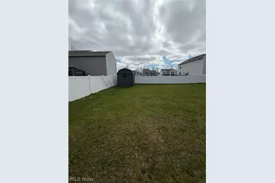 105 Zenith Court, Eastlake, OH 44095 - Photo 33