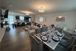 105 Zenith Ct, Eastlake, OH 44095 - Photo 3