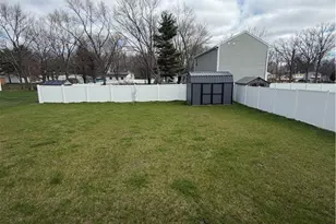105 Zenith Ct, Eastlake, OH 44095 - Photo 27