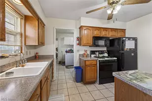 5709 Davis Dr, Mentor, OH 44060 - Photo 11