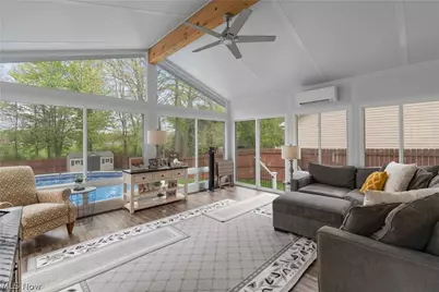 1972 Springfield Lake Boulevard, Akron, OH 44312 - Photo 7