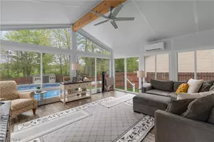 1972 Springfield Lake Blvd, Akron, OH 44312 - Photo 7
