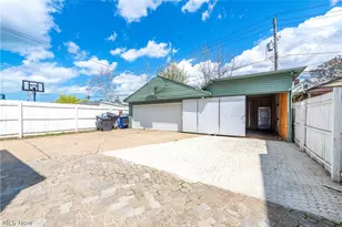 3437 W 95th St, Loveland, OH 44102 - Photo 7