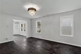 19392 Renwood Ave, Euclid, OH 44119 - Photo 9