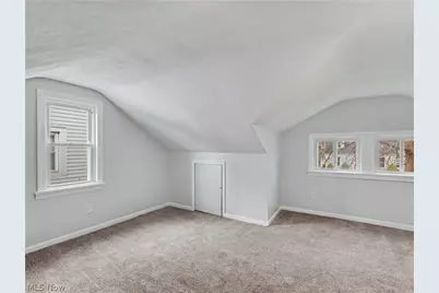 19392 Renwood Avenue, Euclid, OH 44119 - Photo 17