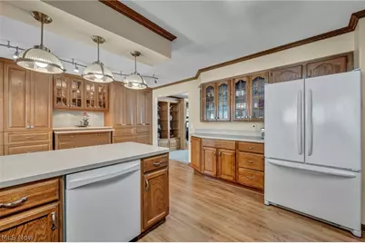 9217 Bechtel Road, Elyria, OH 44035 - Photo 15