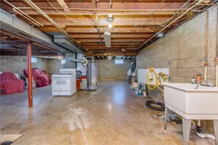 35 Poinciana St, Newport, OH 45768 - Photo 21