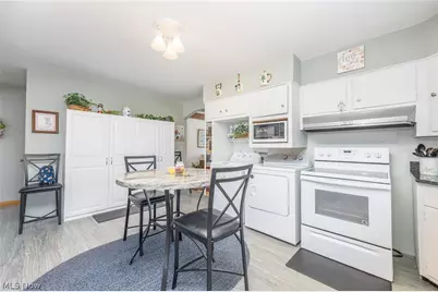 35 Poinciana Street, Newport, OH 45768 - Photo 7