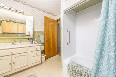 35 Poinciana Street, Newport, OH 45768 - Photo 11