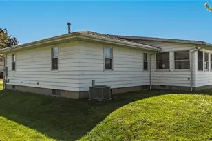 35 Poinciana St, Newport, OH 45768 - Photo 25