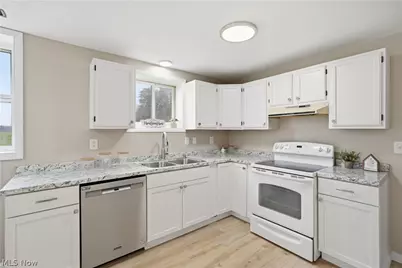 1727 1/2 State Route 60, Ashland, OH 44805 - Photo 9