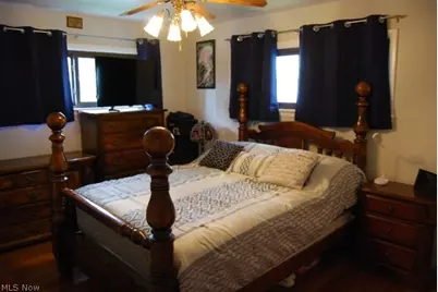 4567 Canterbury Road, North Olmsted, OH 44070 - Photo 9