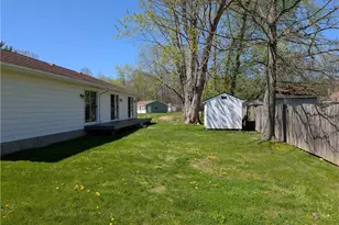 17604 Olive Ave, Lake Milton, OH 44429 - Photo 7