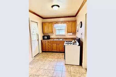 22846 Norman Avenue, Alliance, OH 44401 - Photo 11