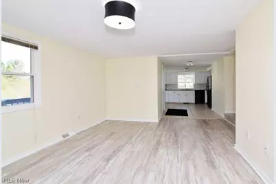 35755 Miles Road, Moreland Hills, OH 44022 - Photo 17