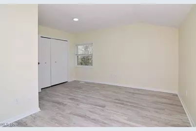 35755 Miles Road, Moreland Hills, OH 44022 - Photo 19