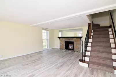 35755 Miles Road, Moreland Hills, OH 44022 - Photo 5