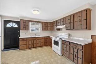 4906 Albertly Ave, Parma, OH 44134 - Photo 25
