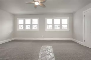 4940 E 106th St, Garfield Heights, OH 44125 - Photo 19