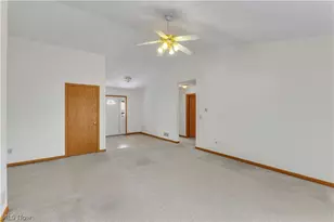 2122 Normandy Dr, Wooster, OH 44691 - Photo 7