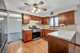 26475 Sudbury Dr, North Olmsted, OH 44070 - Photo 13