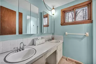 26475 Sudbury Dr, North Olmsted, OH 44070 - Photo 29