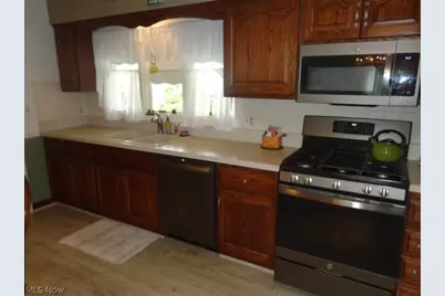 7422 Dogwood Lane, Parma, OH 44130 - Photo 19